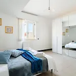 Semesterbostad Casa Minerva A